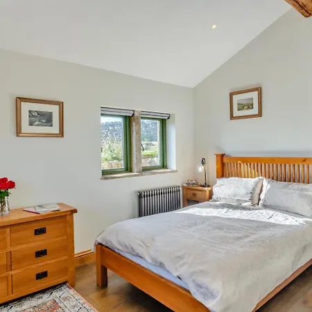 1 Bed In Bracewell Oc-l33325 * Bracewell